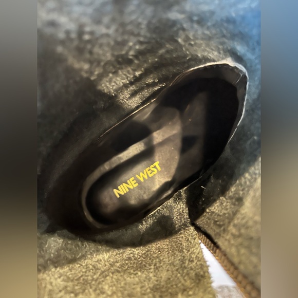 Nine West Black Hanzil Leather Boot size 6 - Picture 7 of 9